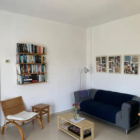 Aliki Apartment *